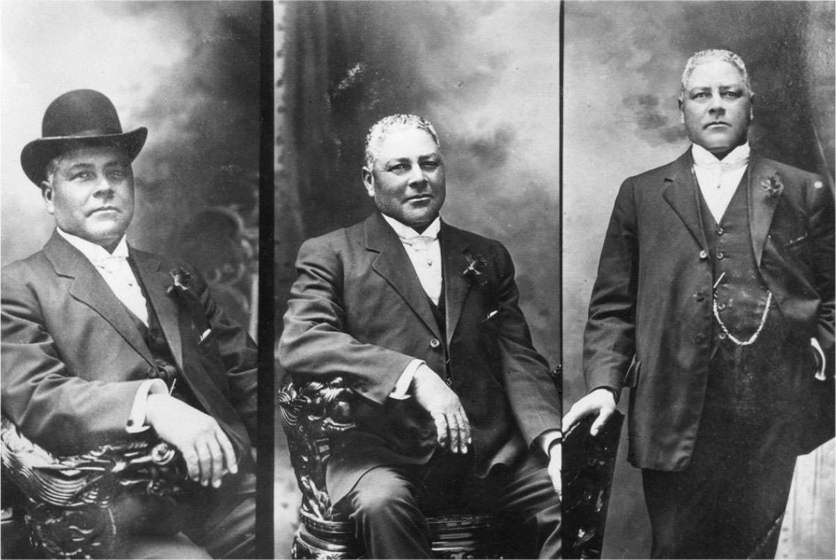 Capt William T Shorey