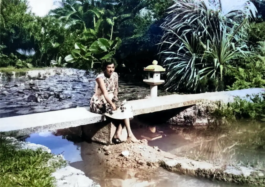 Iris Bayley at Andromeda