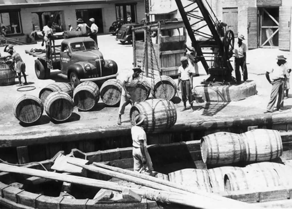 Molasses in Puncheons