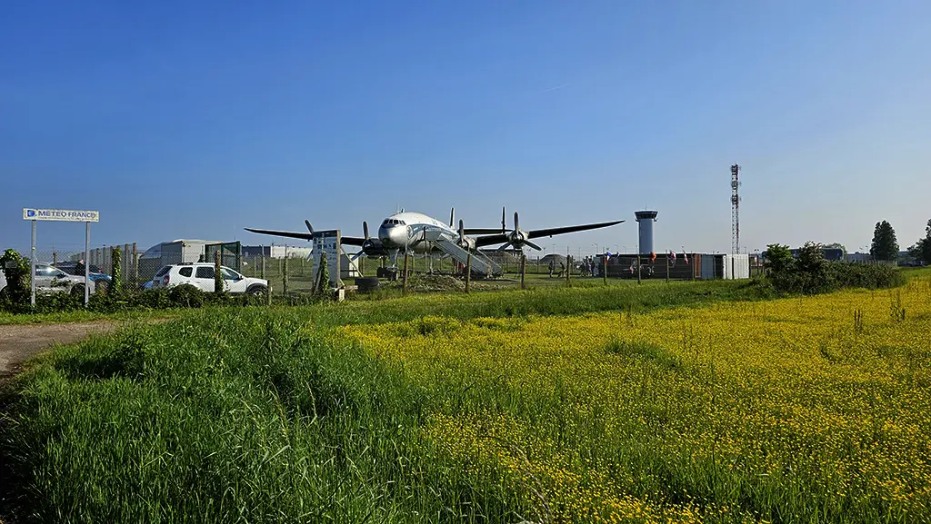 Air France Lockheed Super Constellation F-BGNJ Saint-Aignan-Grandlieu, France