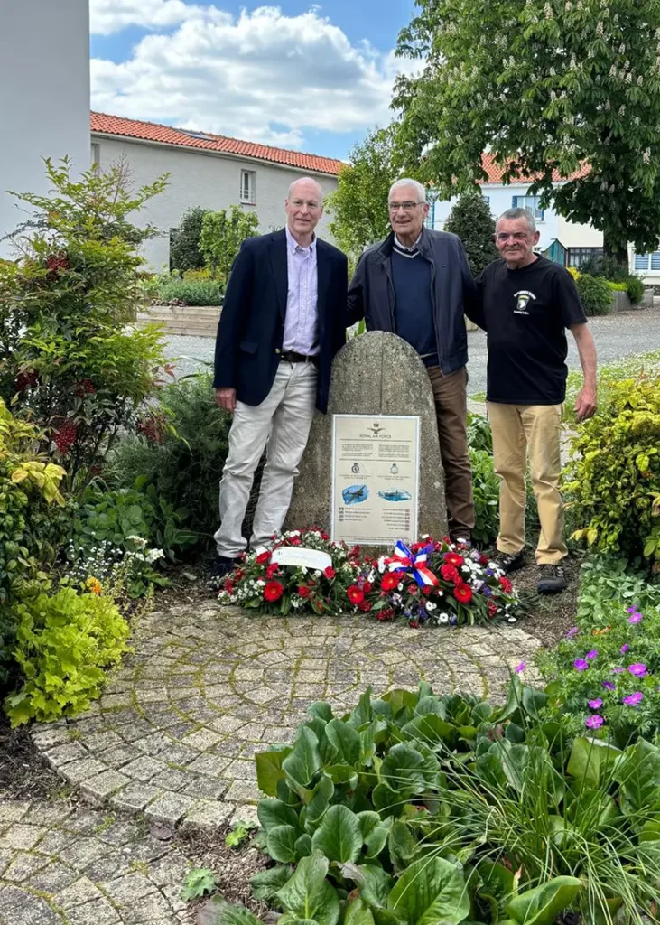 AREA-PL exhibition container - Rte de Frémiou Saint-Aignan-Grandlieu France