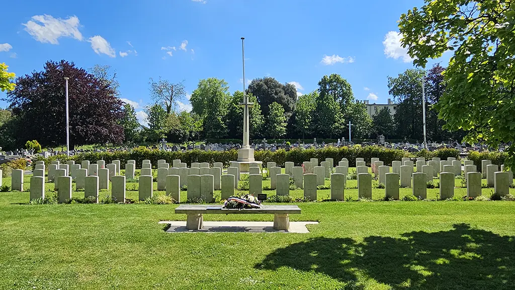 Aircraft losses Pont-Saint-Martin during World War II – Remembering P/O George Inniss and the crew of Hampden AD750 from RAF 106 Squadron