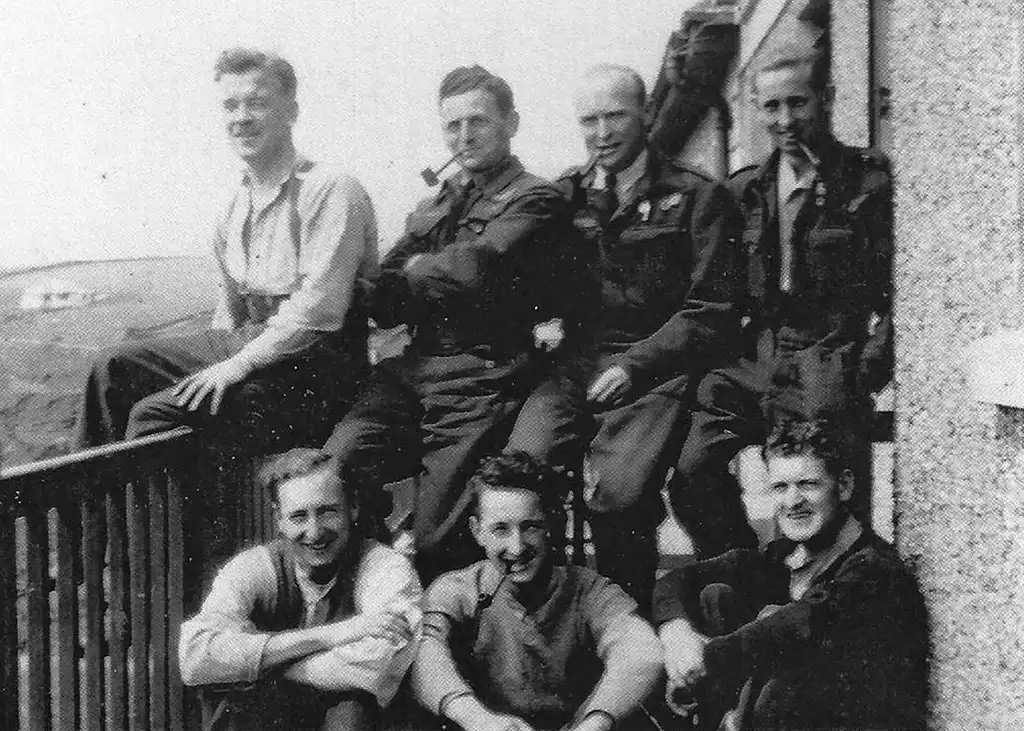 Derek Davies Crew 224 Squadron - Bedruthran Steps Hotel